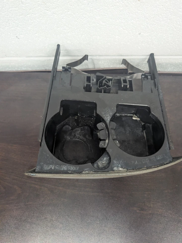 Ford F150 1999-2003 bronceado, expedido Portavasos Lincoln Navigator 1999-2002 Foto 2 de 4