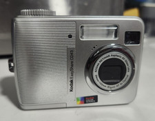 Kodak EasyShare CD43 Digital Camera Silver With FUJIFILM xD-Picture Card 256MB