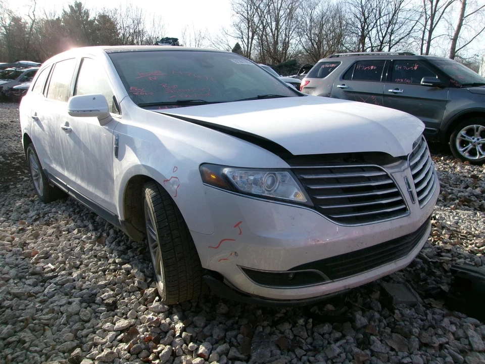 Used Engine Complete Assembly fits: 2018 Lincoln Mkt 3.5L w/turbo VIN T 8th digi Foto 2 de 4