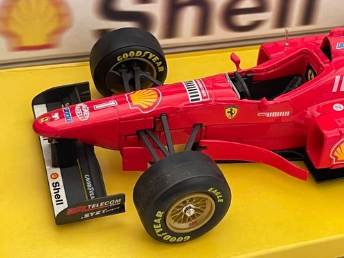 Maisto F1 FERRARI F310 Shell Driven by Schumacher Champ. #1 Red. Die-Cast 1:20 - Picture 4 of 11