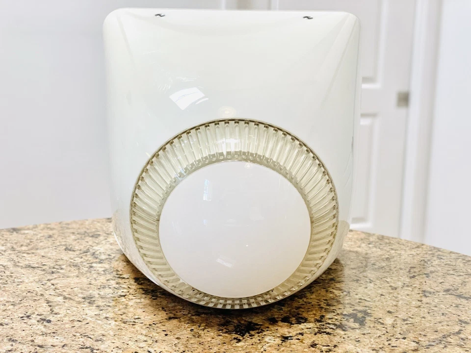 APPLE eMAC A1002 G4 2003 CIB Manuals Disks, Mouse, Keyboard - Image 4 of 4