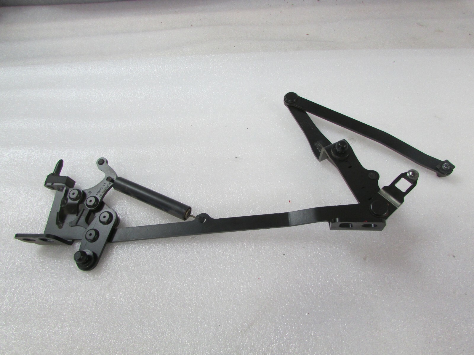 McLaren MP4-12C Spider, LH, Left Tonneau Cover Hinge, Used