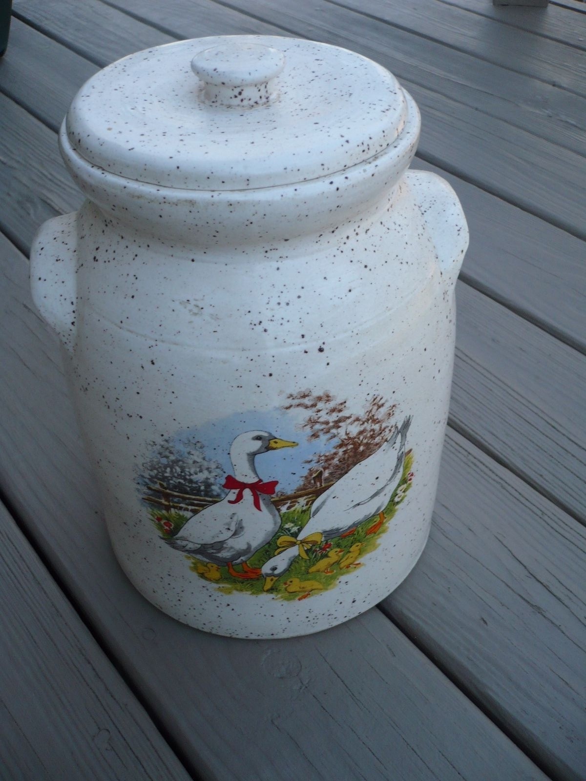 Large Tall White Speckled Ceramic Cookie Jar Goose Geese 12" Tall Pet Dog Food