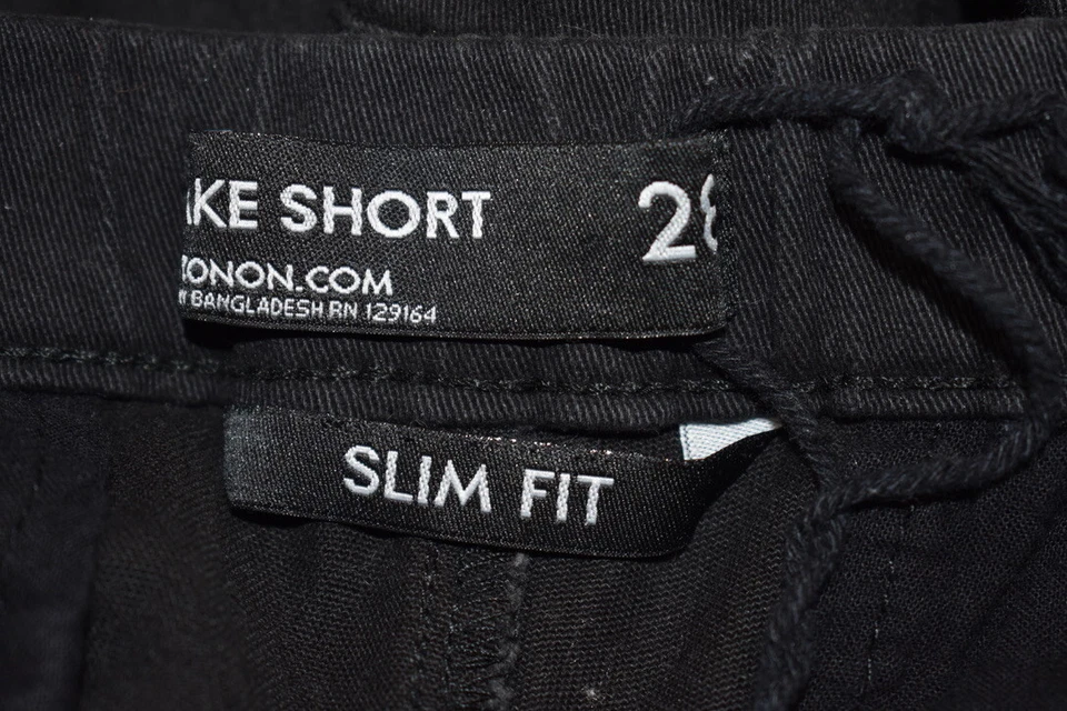 Rastrillo corto algodón sobre negro talla 28 a la venta Foto 2 de 4