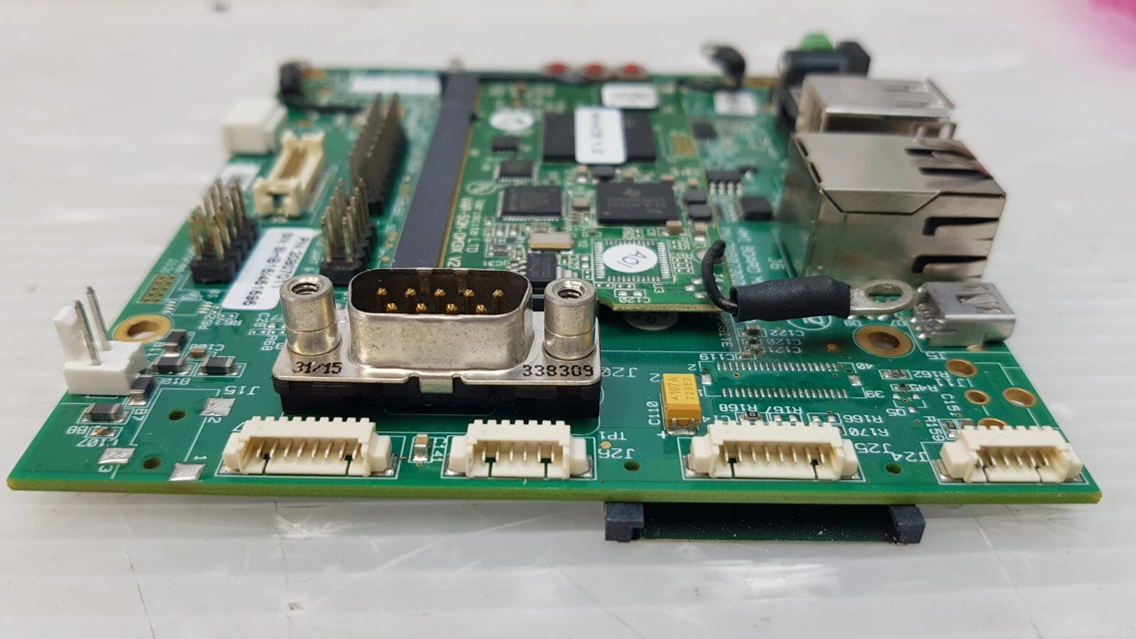 Lumenis HMI board edge with 9-pin D-sub and board connectors