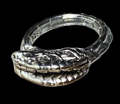 MASSIVER SILBER 925 RING VIPER SCHLANGE 8gms GRÖSSE R UNSICHER DES ALTERS