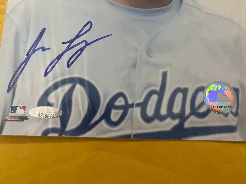 Foto de James Loney 2006 de los Dodgers de Los Ángeles 8x10. Tristar Autenticado Foto 3 de 4