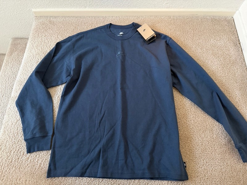 *BRAND NEW*Men Nike Sportswear Longsleeves LooseFit T-shirt Blue Sz M DO7392-063