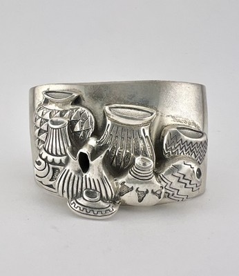 Vtg Navajo Sterling Silver 3D Pueblo Weed Pots Stamped Wide Cuff Bracelet 70.8g