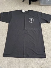 Local Motion Tshirt Medium NWT