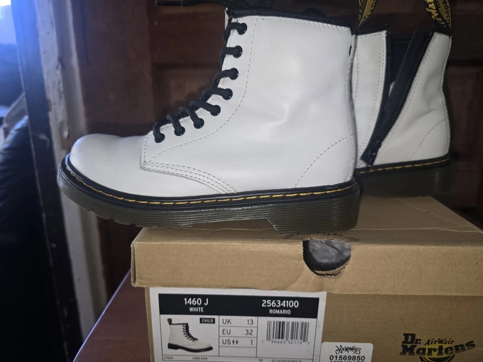 Dr. Martens Junior Zapatos Botines 1460 T ROMARO 25634100 Talla 1 Foto 4 de 4