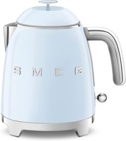 Smeg 50's Retro KLF05PBUK 0.8L 1400w Mini Kettle Stainless Steel in Pastel Blue