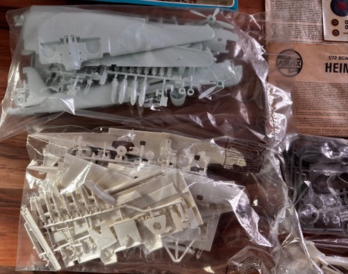 modelo plano plástico solo para piezas - Imagen 6 de 9