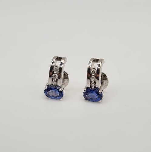 Boucles d’oreilles or blanc 18 carats serties de saphirs et diamants 3.28gr - Picture 5 of 5