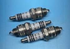 Lot Of 3  Spark Plugs Bosch Platinum 4223 Wr9fpz