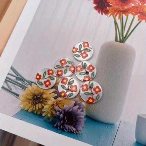10pcs Floral Natural Shell Flat Button 2-hole Garment DIY Sewing Craft 1.15cm - Picture 5 of 6