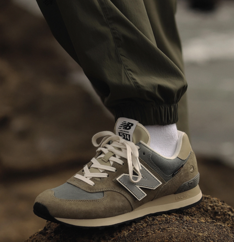 New Balance 574 x Alpha Industries Size 