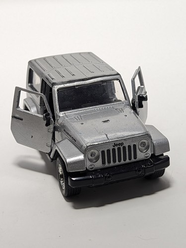 Jeep Wrangler Rubicon 2018 | Model car | Scale 1/37 | Model metal car