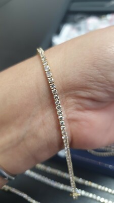 Tennisarmband 4 kt natürliches rundes Diamant Krallen-Set in Gelbgold