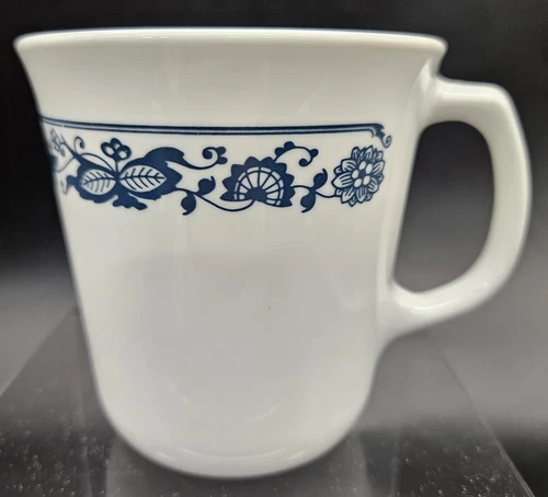 Vintage 1970s Corelle Old Town Blue Onion Mug Pyrex Corning