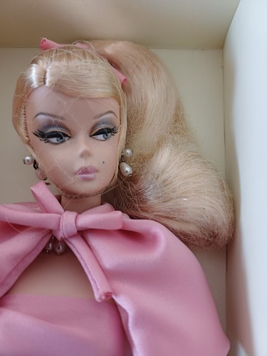 Muñeca Barbie Silkstone Movie Mixer 2007- Gold Label - Imagen 17 de 23