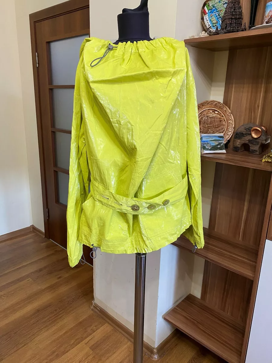 Yellow wax raincoat 2025
