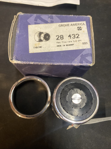 Grohe Shower Head 28 432 Chrome Adjustable Up To 2.6 GPM Discontinued NOS