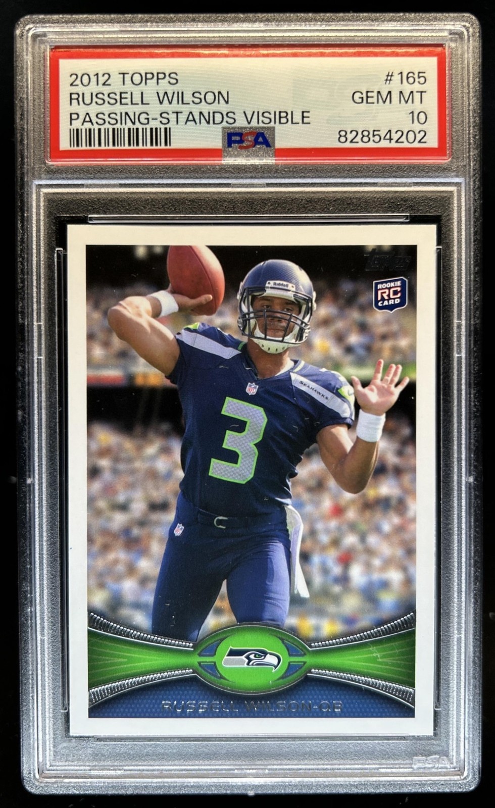 2012 Topps Russell Wilson RC Passing-Stands Visible Rookie #165 Seahawks PSA 10