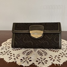 New Liz Claiborne Black Canvas W/All Over LC Logo Trifold wallet with dividers