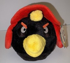 Angry Birds Bomba Negra con Sombrero Rojo de Invierno Peluche Edición Limitada