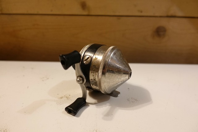 Zebco 33 Ladies Ckg4 Reel Fishing Pink Freshwater Bass Casting