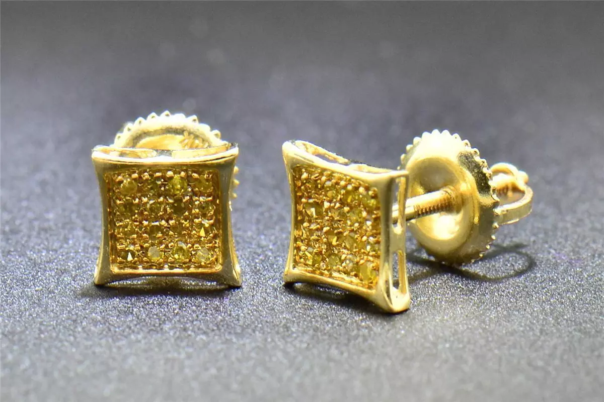 Men's Diamond Earrings 1/4 ct tw Round 10K Yellow Gold with Rhodium | Jared