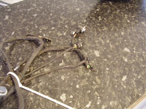 GENUINE E-CLASS REAR LOOM 2x PARKING SENSORS W213 A213540640 - Picture 9 of 9