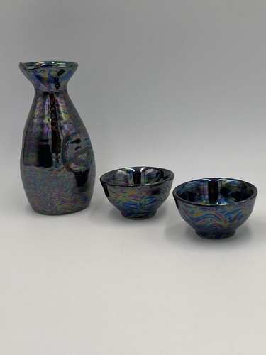 NEU Vintage schillerndes Sake Set 3-teilig Karaffe & Tassen in Geschenkbox JAPAN - Bild 1 von 16