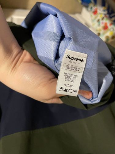 Supreme Taped Seam Pullover Anorak Jacket Nylon Waterproof FW15 green blue - Picture 4 of 5