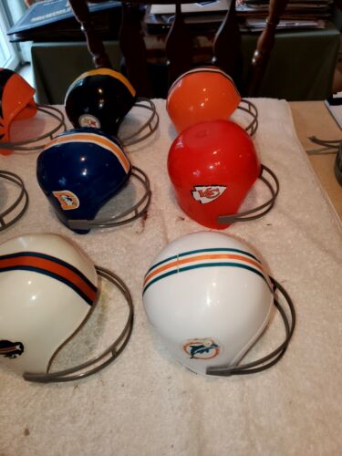 Lot of 34 1974 Laich NFL Ice Cream Sundae Football Helmets And Stand Variants! - Picture 11 of 17