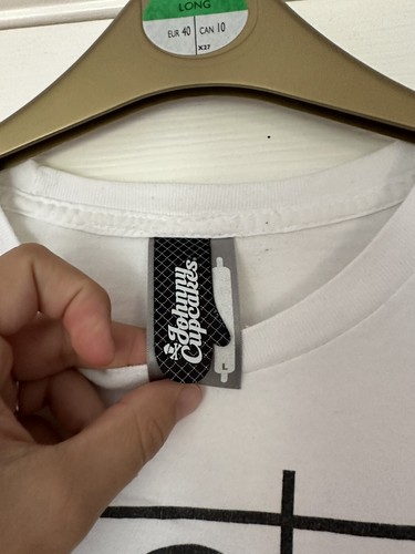 Johnny Cupcakes Mondrian Crossbones Men’s Large - Picture 7 of 8