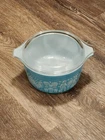 VTG PYREX Amish Butterprint 473 Turquoise White 1 pt Casserole Dish w/Lid