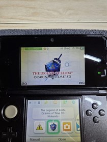 Nintendo 3DS with original box - Cosmo Black - For Repair Tested and Working