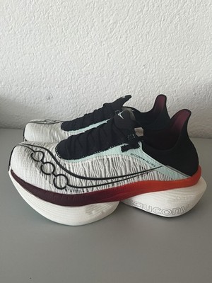 Saucony Endorphin Elite  2, Gr. 42,5,  Neu