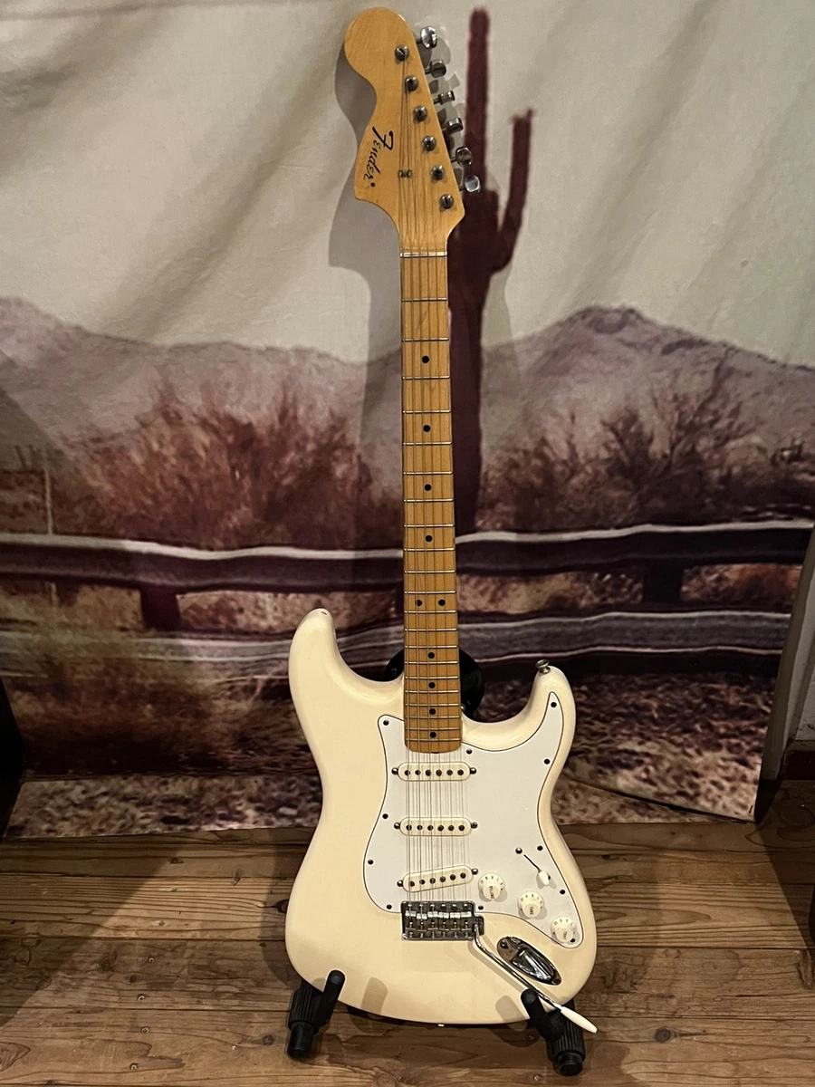 Fender Japan Reverse Head Stratocaster Guitar ST68-RH white 1997