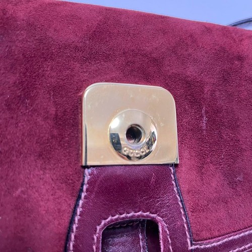 Bolso de Hombro GUCCI Vintage GG Gamuza Burdeos - Imagen 10 de 20