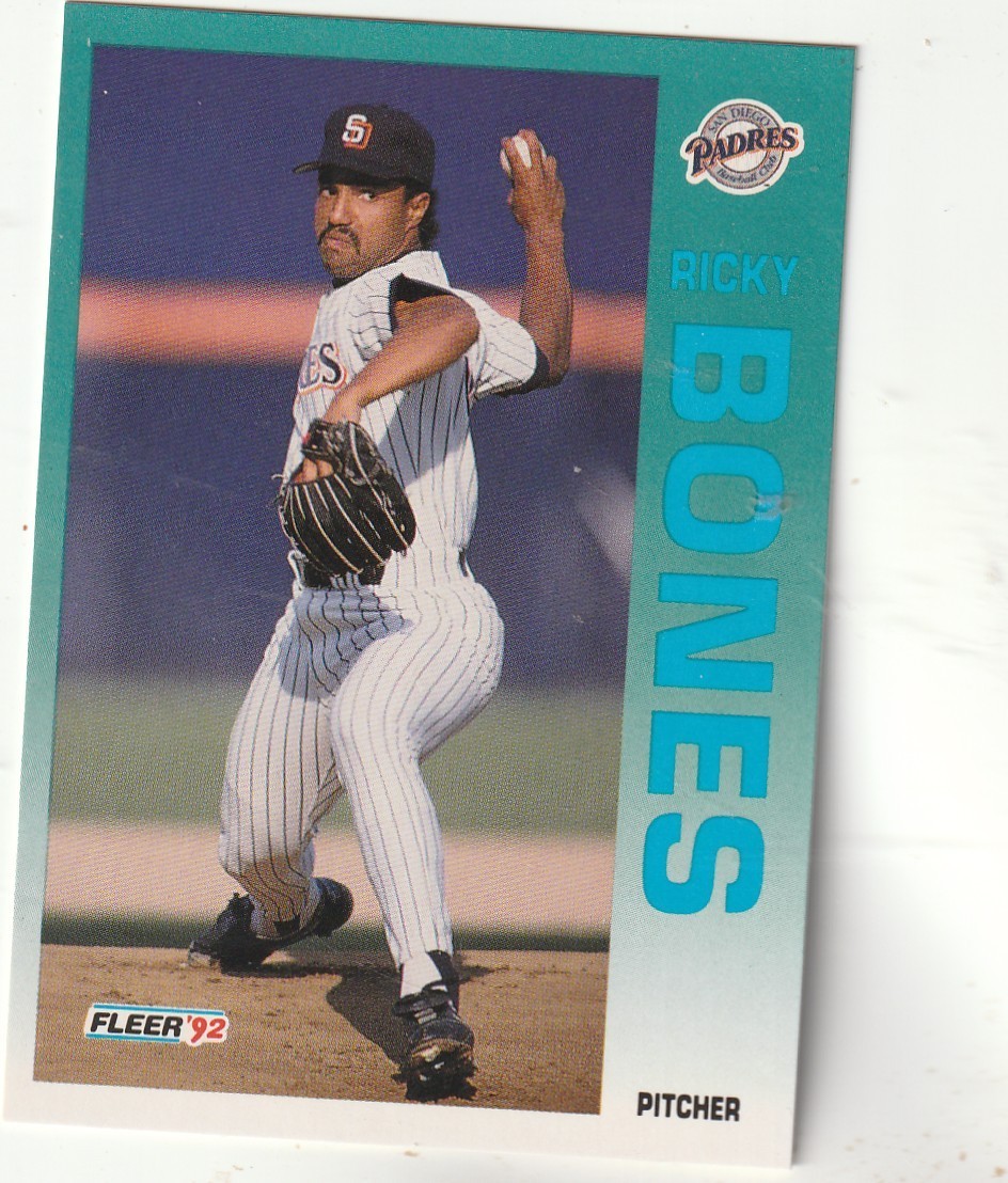 FREE SHIPPING-MINT-1992 Fleer #600 Ricky Bones San Diego Padres