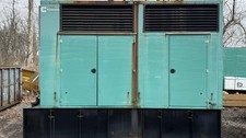 Cummins DQFAD 1000 kW diesel generator, QST30-G5 eng 833 Hrs Yr 2007 - CSDG 4983