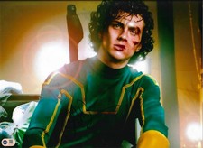 AARON TAYLOR JOHNSON SIGNED 16x12 KICK-ASS PHOTO (ACG CERT AG16553)