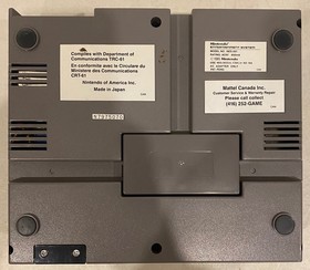 1988 NINTENDO NES CONTROL DECK CONSOLE BUNDLE W/ MARIO MATTEL CANADIAN BOX CIB