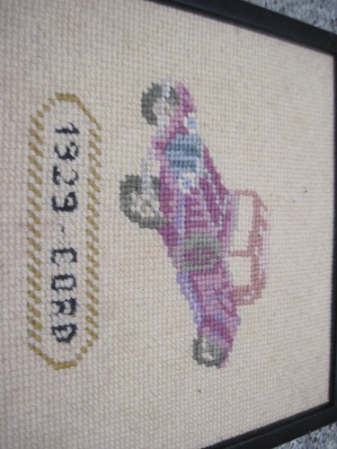 1929 Cord Coupe Hand Embroidered & Framed Wall Art -10-3/4" x 9-1/2" Vtg - Picture 2 of 5