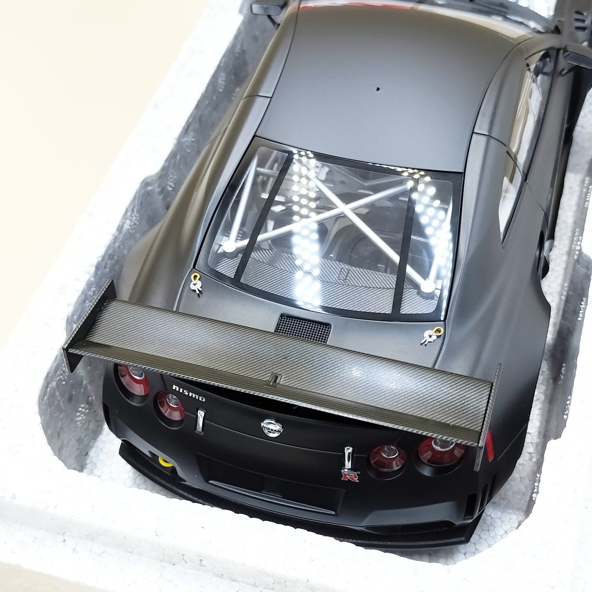 オートアートミニカー1/18日産GT-R35FIA GT1 2010[81077 オートアートミニカー1/18日産GT-R35FIA GT1 2010[81077 - メルカリ