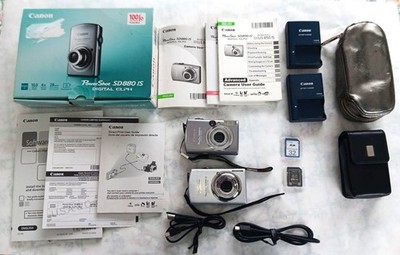 Canon PowerShot 880 AND 800 bundle - Original - everything working great