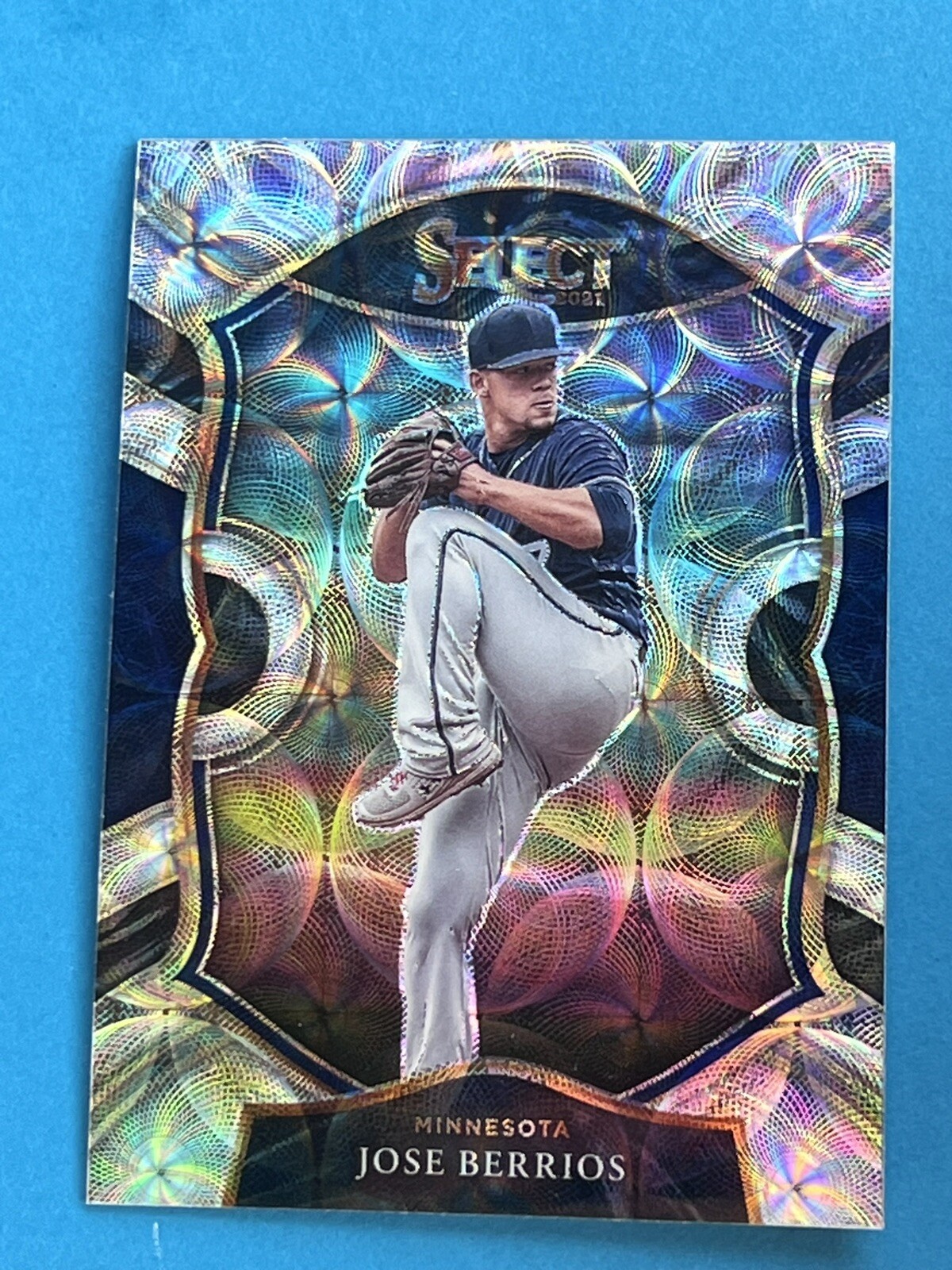 2021 Panini Select Jose Berrios Concourse Level Scope Prizm #44 Minnesota Twins